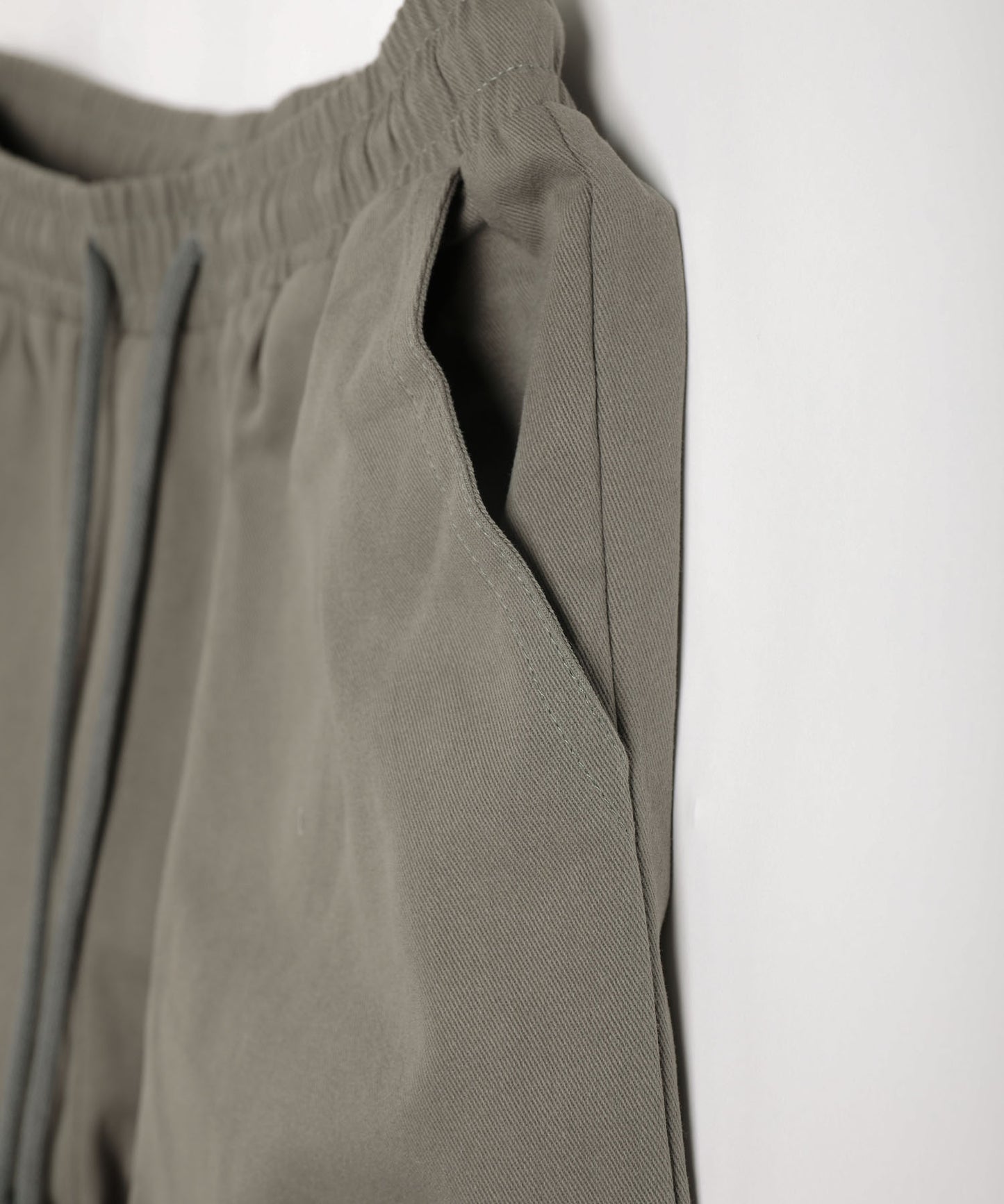 New!! Knee tuck cotton pants