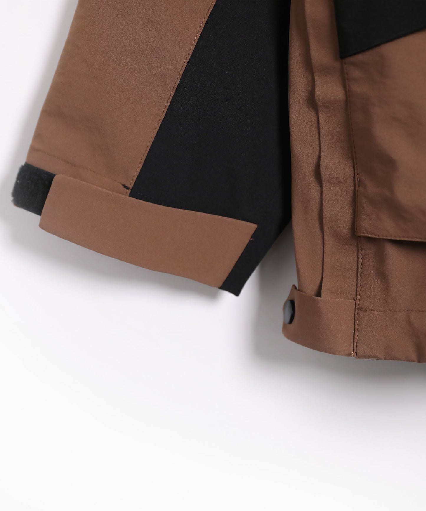 【2025/4/18(金)9:30 販売開始】3L Nylon mountain jacket