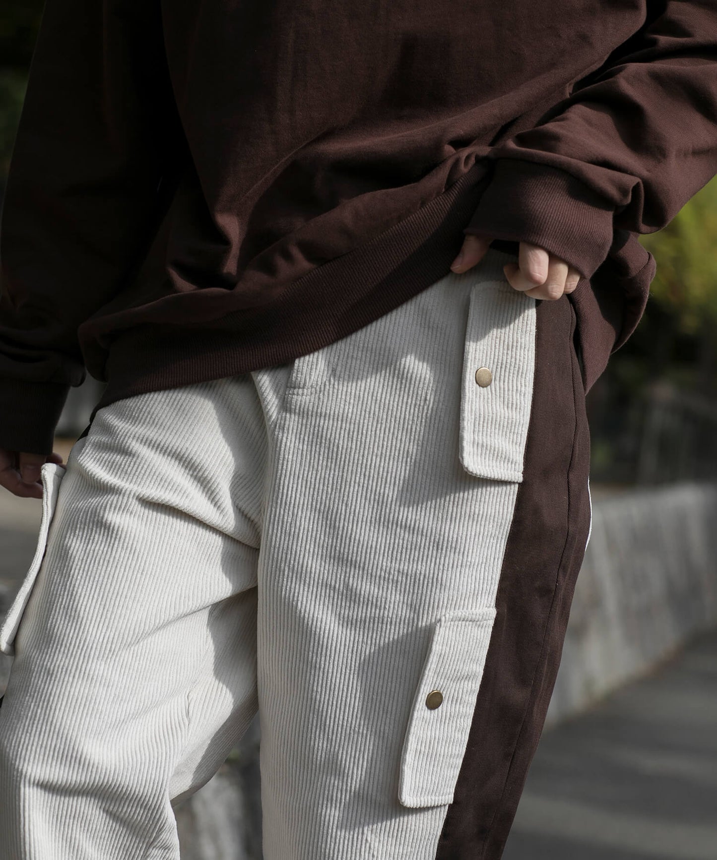 W POCKETS CORDUROY LINE PANTS