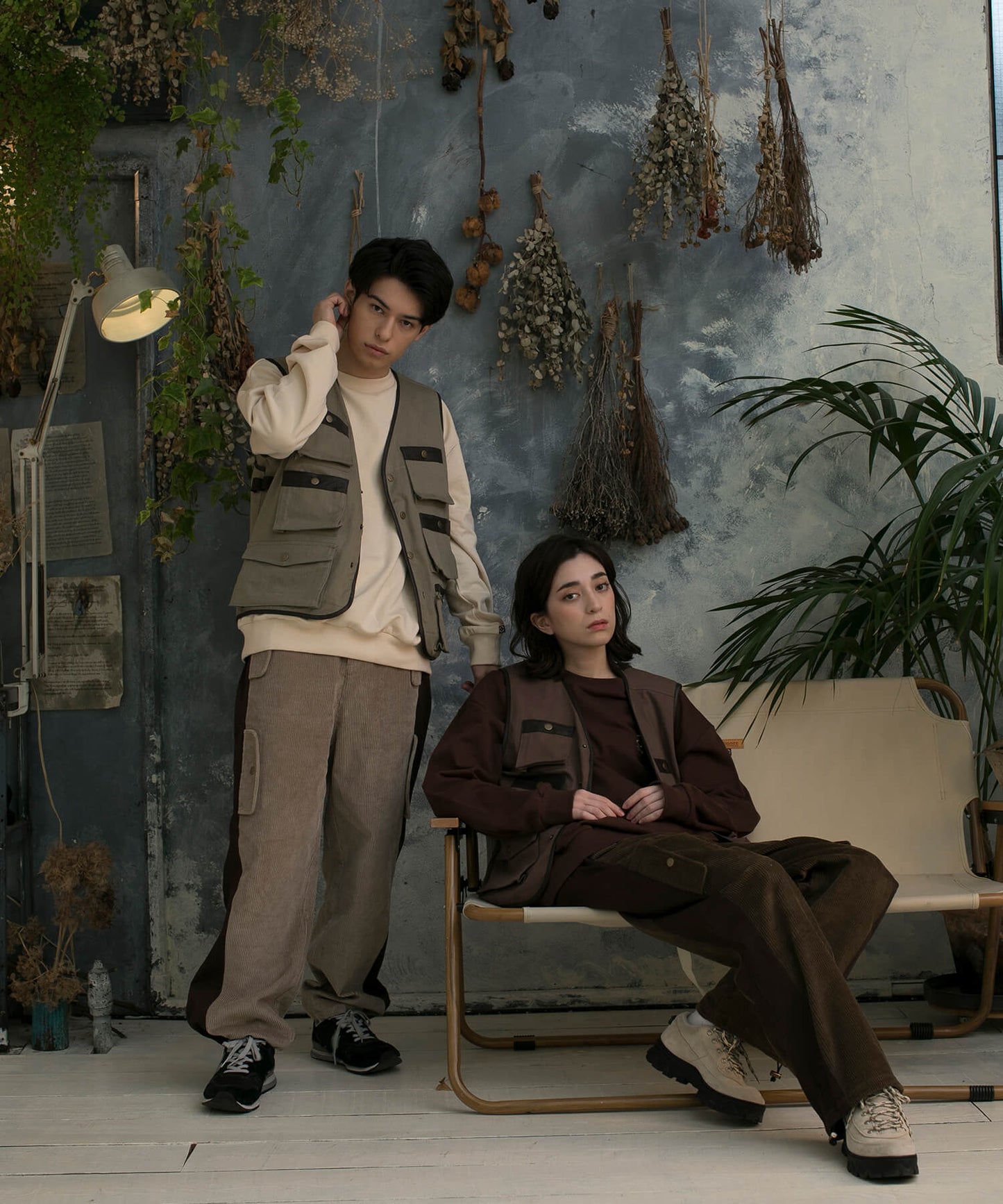 W POCKETS CORDUROY LINE PANTS