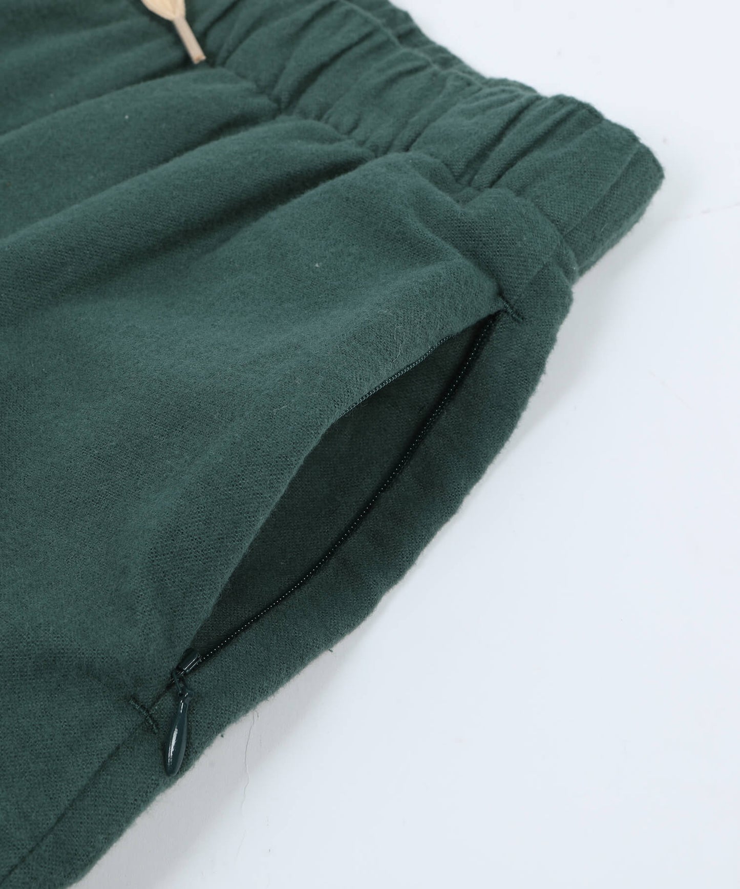 SLEEPING ANKLE PANTS