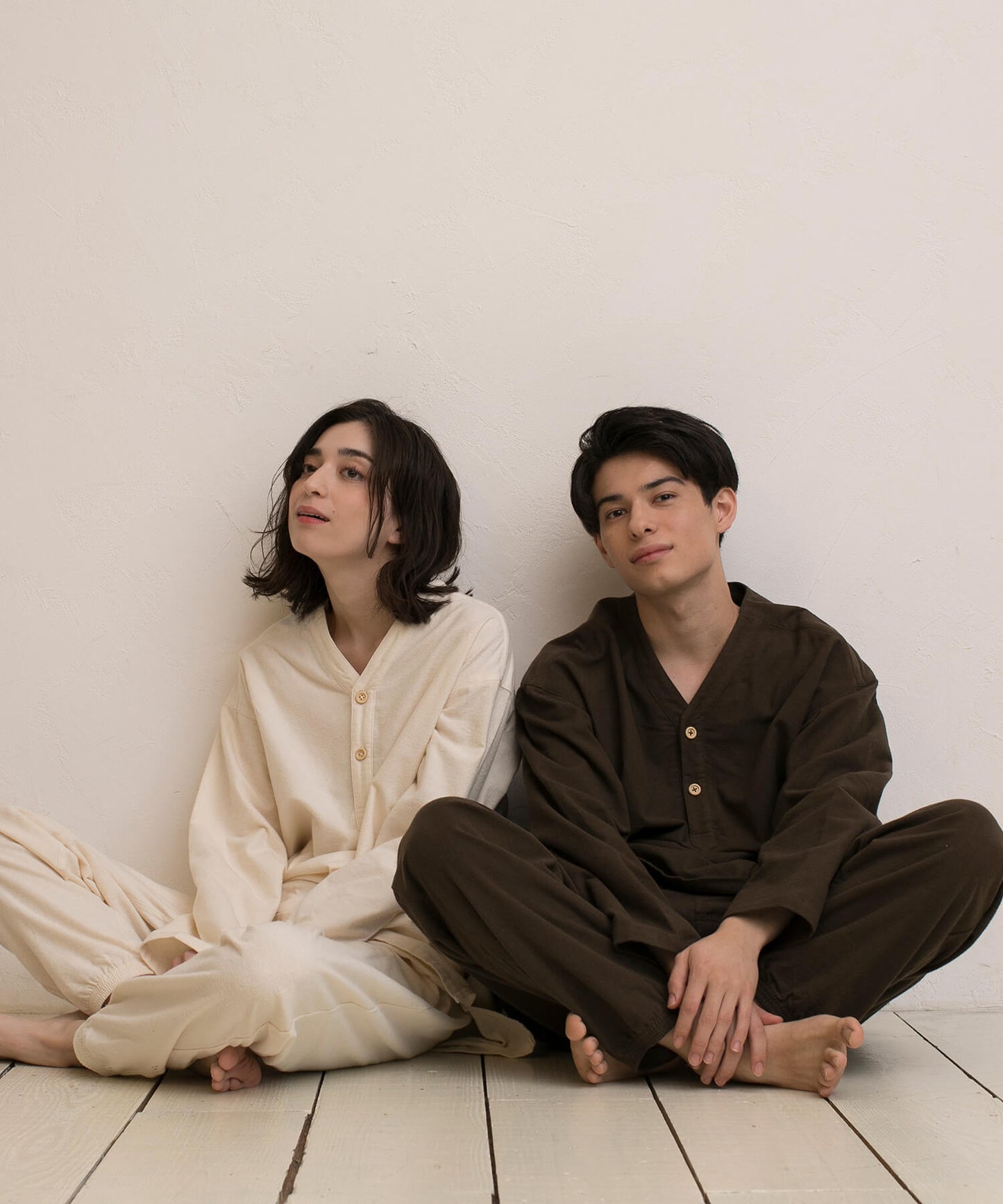 SLEEPING ANKLE PANTS