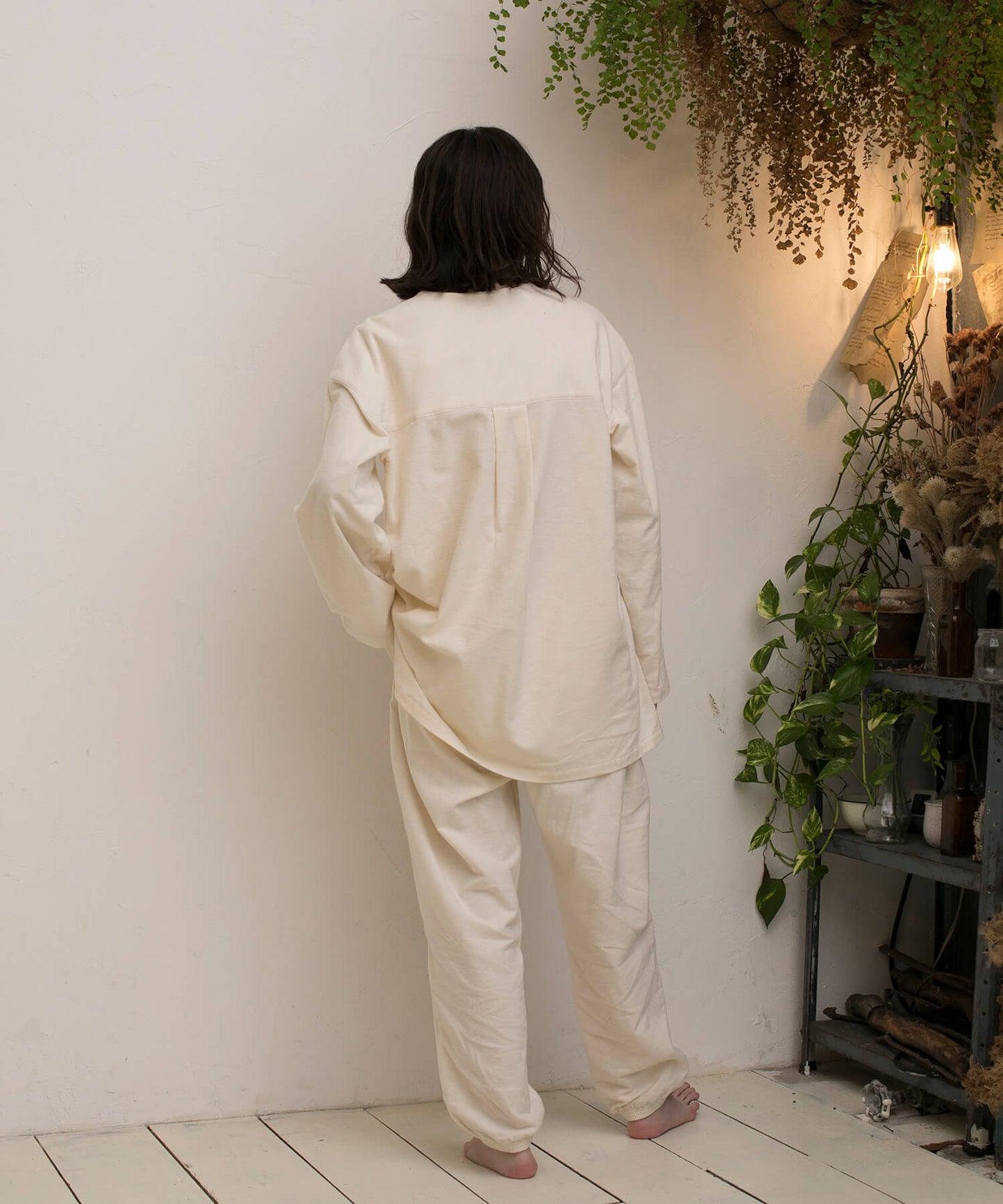 SLEEPING ANKLE PANTS