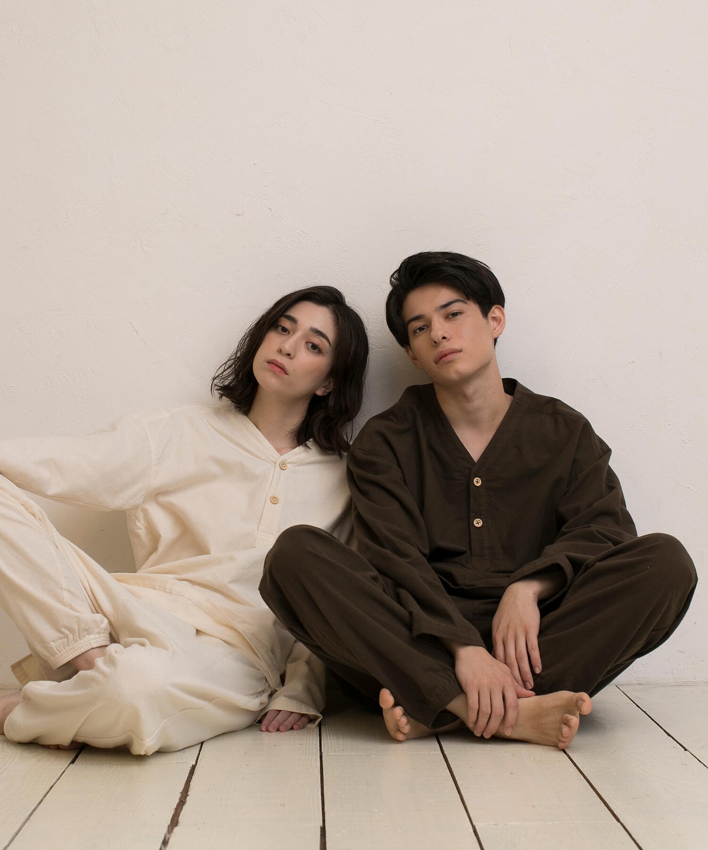 SLEEPING ANKLE PANTS