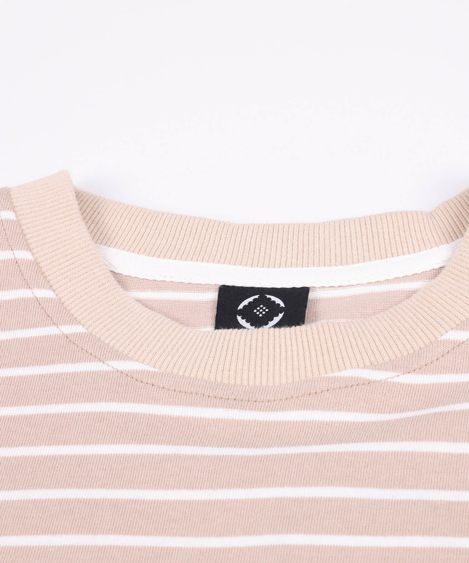 【outdoorsale10％OFF 8.1-8.31絶賛開催】BORDER POCKET S/S T SHIRTS