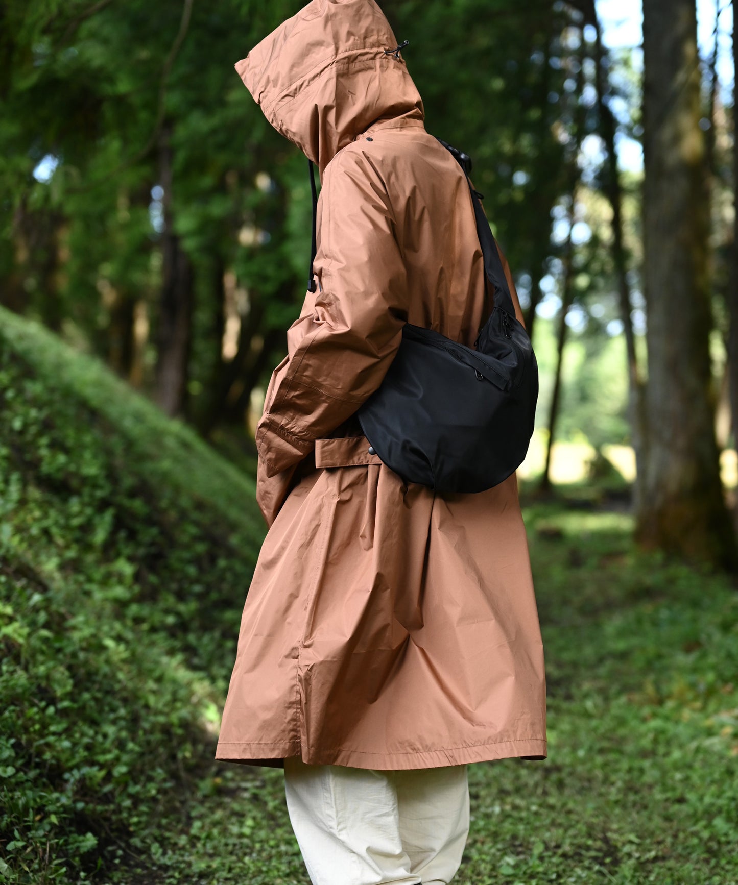 PULLOVER LONG RAIN COAT