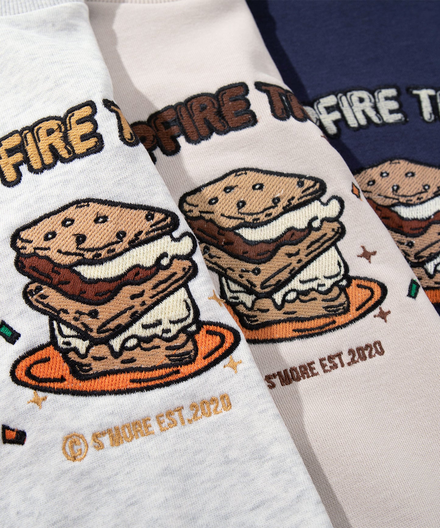 S'more  Campfire Treat Embroidery Sweat キャンプファイヤートリート刺繍スウェット KIDS