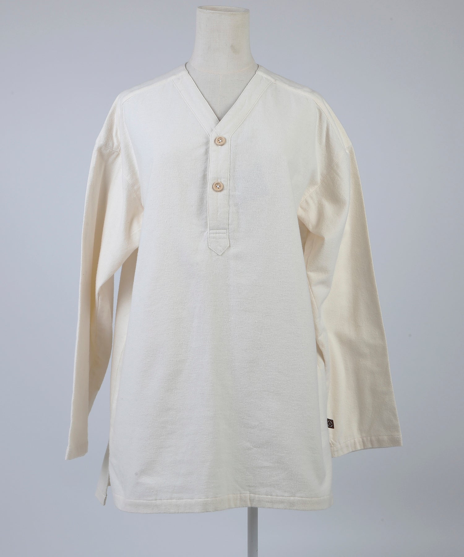 【春応援第二弾 50％OFF　開催期間:3/1～4/3】V NECK SLEEPING SHIRTS