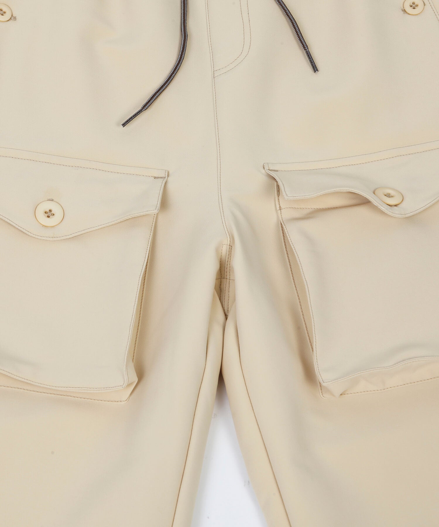 【春応援第二弾 50％OFF　開催期間:3/1～4/3】WATER REPELLING STRETCH PARACHUTE PANTS